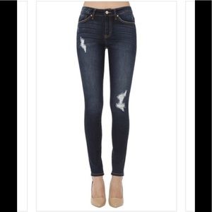 KanCan Distressed Skinny Jeans